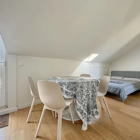 아파트 High Floor Terrace